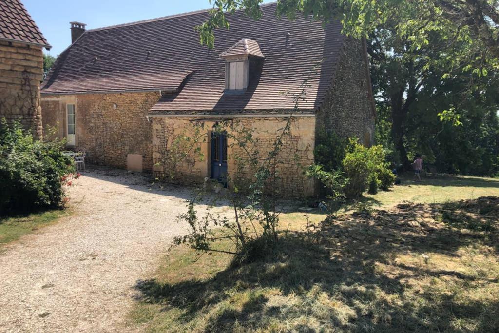 Chez Renou Et Prosperou Maison Typique Du Sarladait Saint-Genies Εξωτερικό φωτογραφία